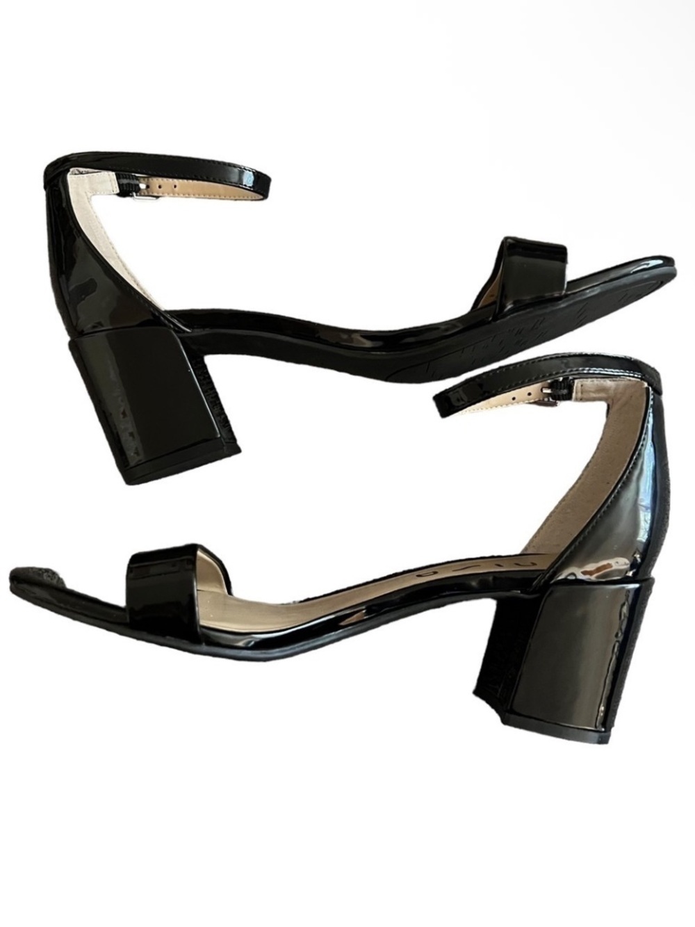 Unisa Unrewni 2 Patent Sandal in Black Patent Size 9